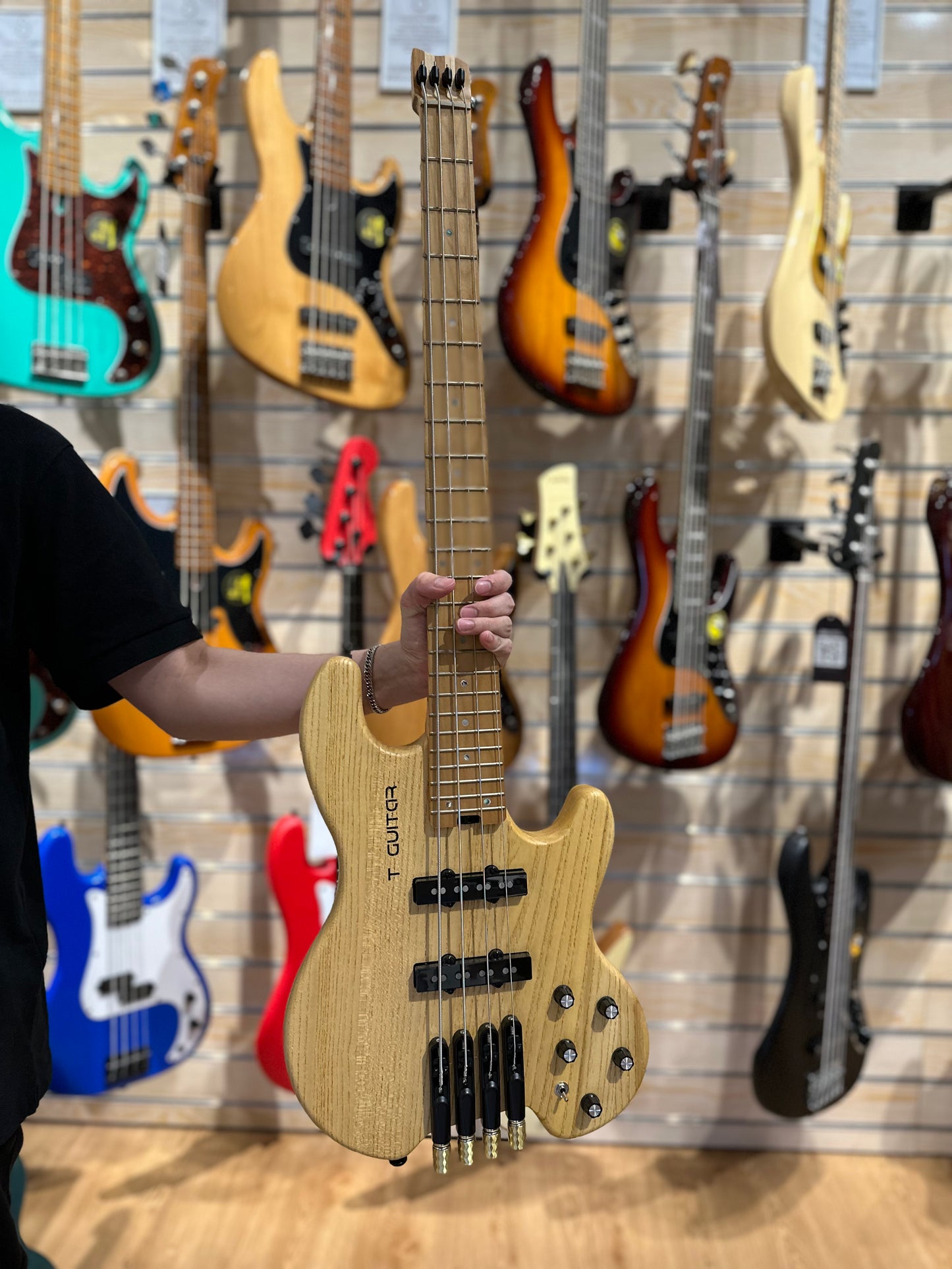 T Guitar Volt Headless Travel Electric Bass (Natural)