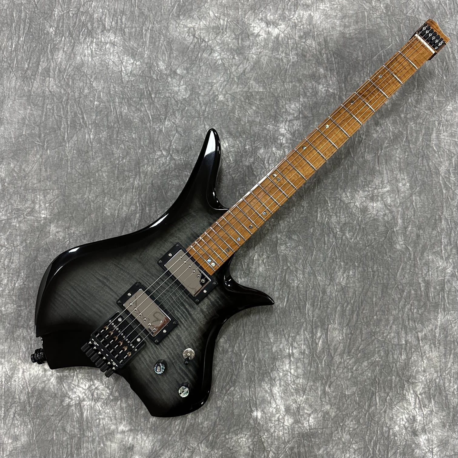 T Guitar Volt Pro Headless Travel Electric Guitar (TBK) – Music Connoisseur  Singapore